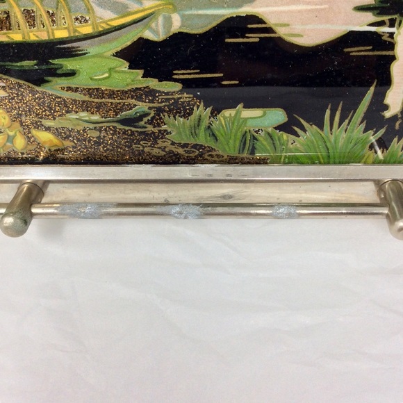 Incredible reverse painted tray with silver trim and handles. - Picture 10 of 14